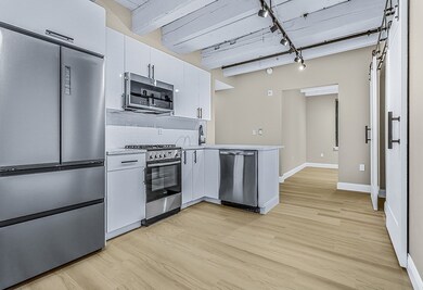 67 Broad St unit 203, Boston, MA 02109 - photo 5