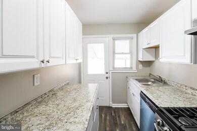 1266 Brewster St, Halethorpe, MD 21227 - photo 6