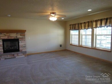 61718 Rigel Way, Bend, OR 97702 - photo 3