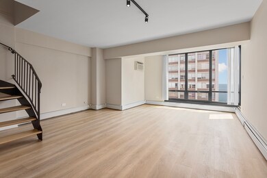 6166 N Sheridan Rd unit 20G, Chicago, IL 60660 - photo 2