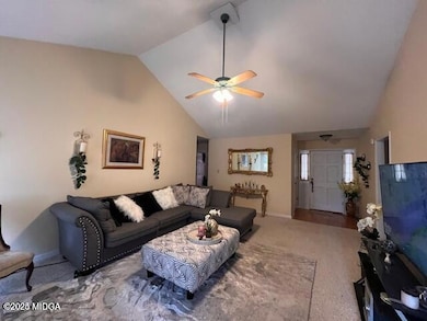 200 Wesleyandlivfoyer