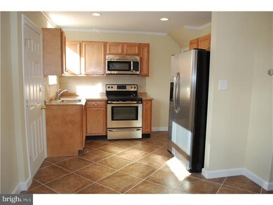 184 Riverview Dr, New Castle, DE 19720 - photo 2