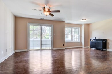 004_LivingDining