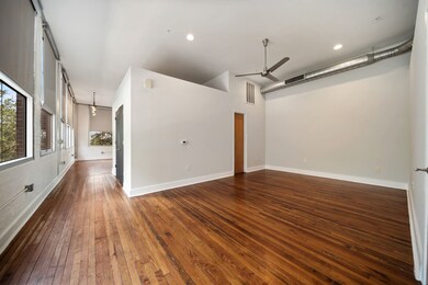 1312 Live Oak St unit 213, Houston, TX 77003 - photo 7