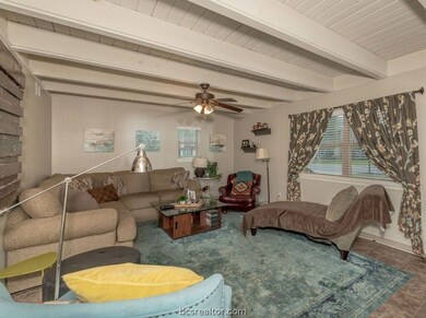 2310 Auburn Ct, College Station, TX 77840 - photo 7