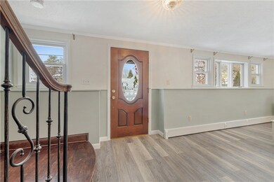 81 Hemlock Rd, Wakefield, RI 02879 - photo 4