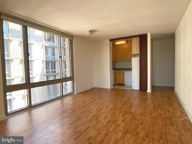 Claridge House unit 821N, Washington, DC 20037 - photo 6