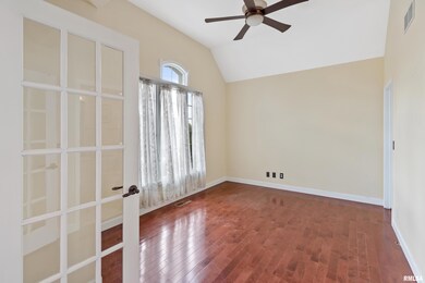 4937 N Weaverridge Blvd, Peoria, IL 61615 - photo 7