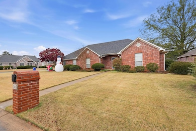 1345 Norbert Cir, Conway, AR 72034 - photo 3