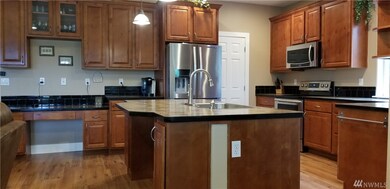 16402 Lindsay Rd SE, Yelm, WA 98597 - photo 4