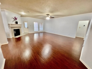 15522 Oxenford Dr, Tomball, TX 77377 - photo 4