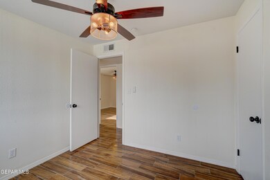 2217 Solano Dr, El Paso, TX 79935 - photo 7