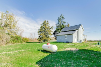 27-web-or-mls-2025 11 03 - 663NMcClureRd