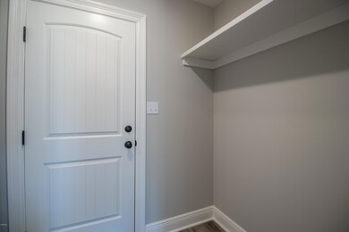 21 Trace Dr-103