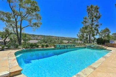 Swimming pool, Spa, BBQ, Fire Pit