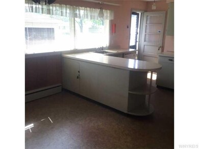 1589 Master St, North Tonawanda, NY 14120 - photo 4