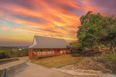 1174 Highland Terrace Dr, Canyon Lake, TX 78133 - photo 2