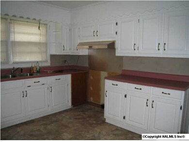 Lots of cabinets
