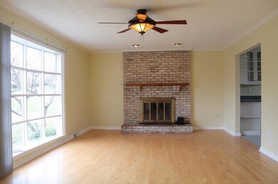 209 Vicksburg Dr, Nicholasville, KY 40356 - photo 3