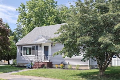 31 Davis St, Lawrence, MA 01843 - photo 5