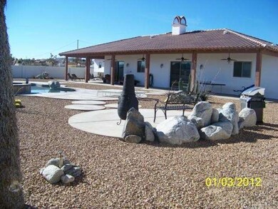 3633 Yucca Mesa Rd, Yucca Valley, CA 92284 - photo 7