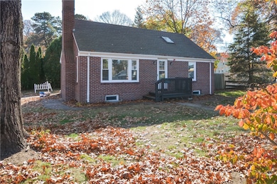 2190 W Shore Rd, Warwick, RI 02889 - photo 2