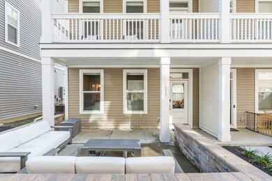 1237 Cromartie Ln unit X, Columbus, OH 43201 - photo 3