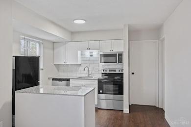 Flats at Montgomery, Cincinnati, OH 45213 - photo 7