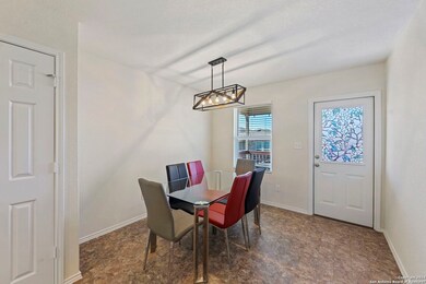 10211 Reyes Heights, San Antonio, TX 78254 - photo 6