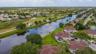 8 Amherst Ct unit B, Royal Palm Beach, FL 33411 - photo 7