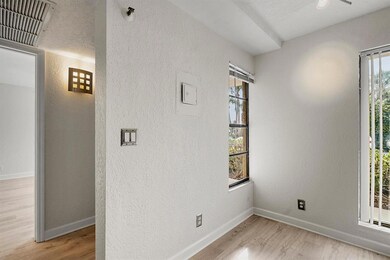 Eat-In Kitchen Area