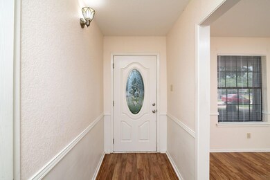 6203 Circo Dr, Granbury, TX 76049 - photo 6