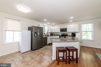 832 Brunswick St, Brunswick, MD 21716 - photo 5