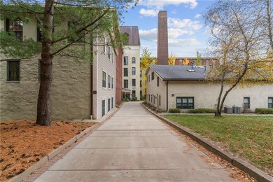 Homestead Mill unit 119, Smithfield, RI 02917 - photo 7