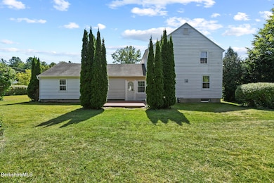 787 Williams St Pittsfield MA 01201-006