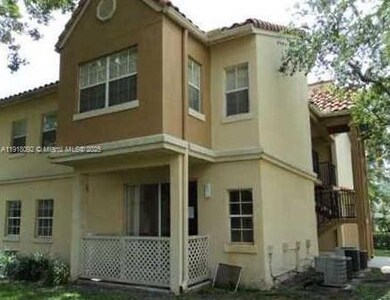 18306 NW 68th Ave unit G, Hialeah, FL 33015 - photo 3