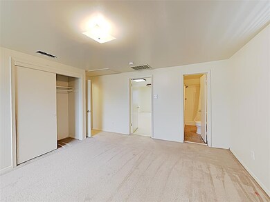 339 Meadow Park Dr, Fort Worth, TX 76108 - photo 4