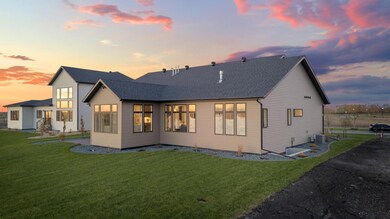 8153 Memory Ln, Horace, ND 58047 - photo 4