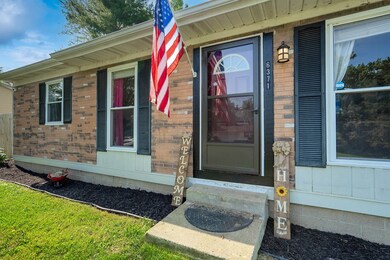 6371 Putnam Dr, Circleville, OH 43113 - photo 2