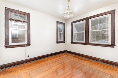 1933 Lawn Ave, Cincinnati, OH 45237 - photo 5
