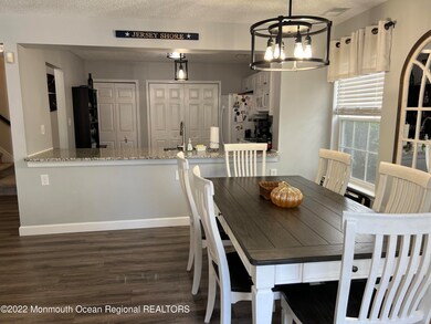 7 Madison Ct unit 89, Tinton Falls, NJ 07712 - photo 4