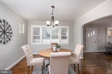 241 Ridgeway Rd, Catonsville, MD 21228 - photo 7