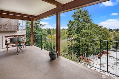 Another view of the deck, great outdoor space for entertaining and relaxing.