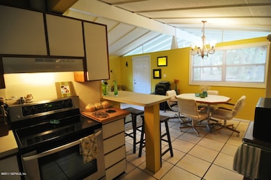 7135 Oakwood Dr, Jacksonville, FL 32211 - photo 6