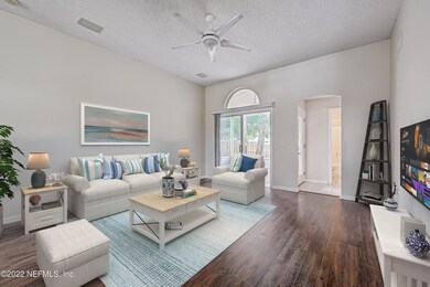 Living Rm