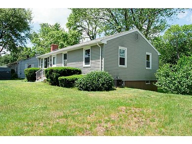 22 Janet Dr, West Warwick, RI 02893 - photo 2