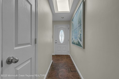 526 Lake Ct, Mantoloking, NJ 08738 - photo 5