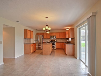 105 Morgan Cir, Sebastian, FL 32958 - photo 3