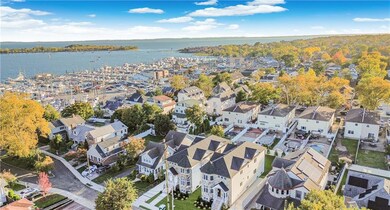 28 Waterside Pkwy, Staten Island, NY 10308 - photo 4