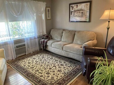 8 Riversedge Dr unit 8, Milford, NH 03055 - photo 5